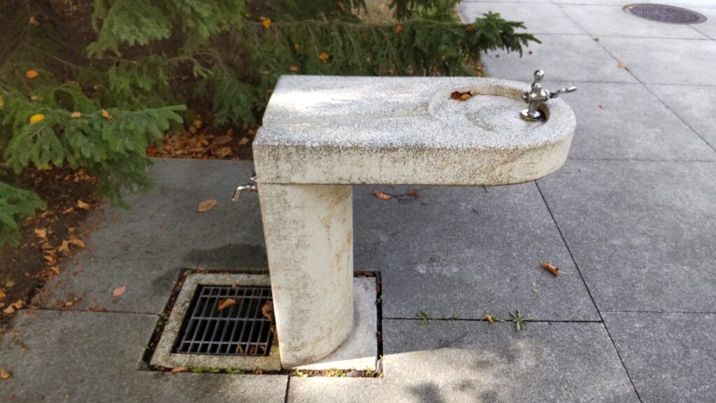 モエレ沼公園の水飲み場
