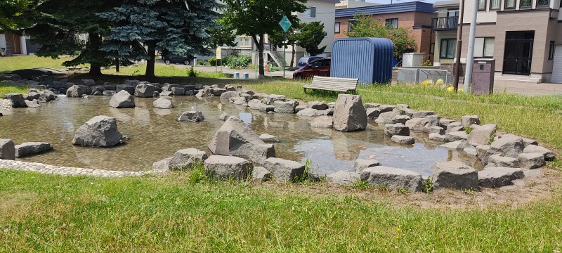 東2条公園の水遊び場