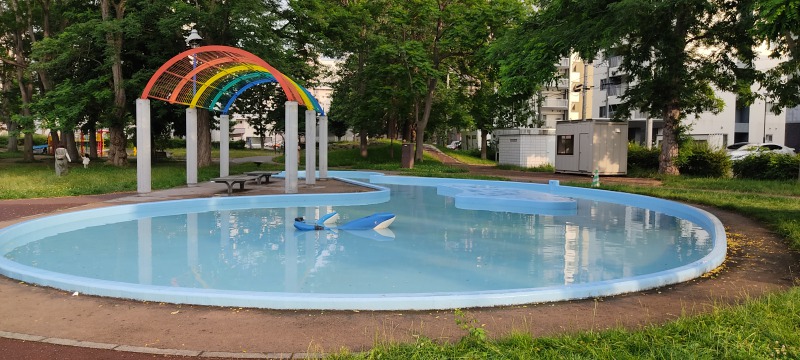 東札幌公園の水遊び場