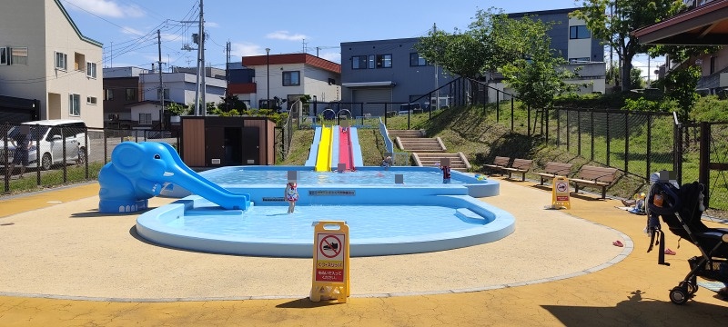 澄川サニー公園の水遊び場