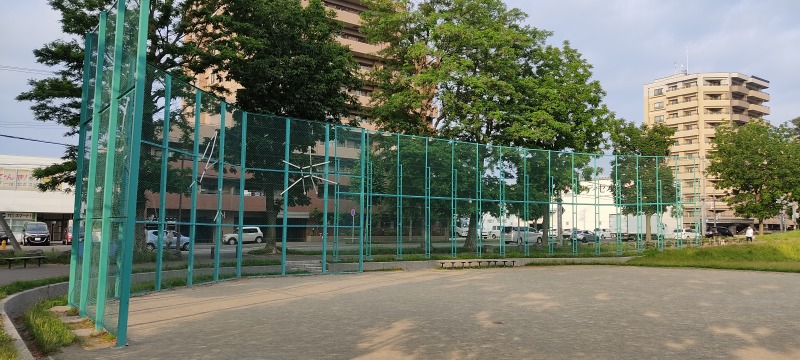 東札幌公園の野球場